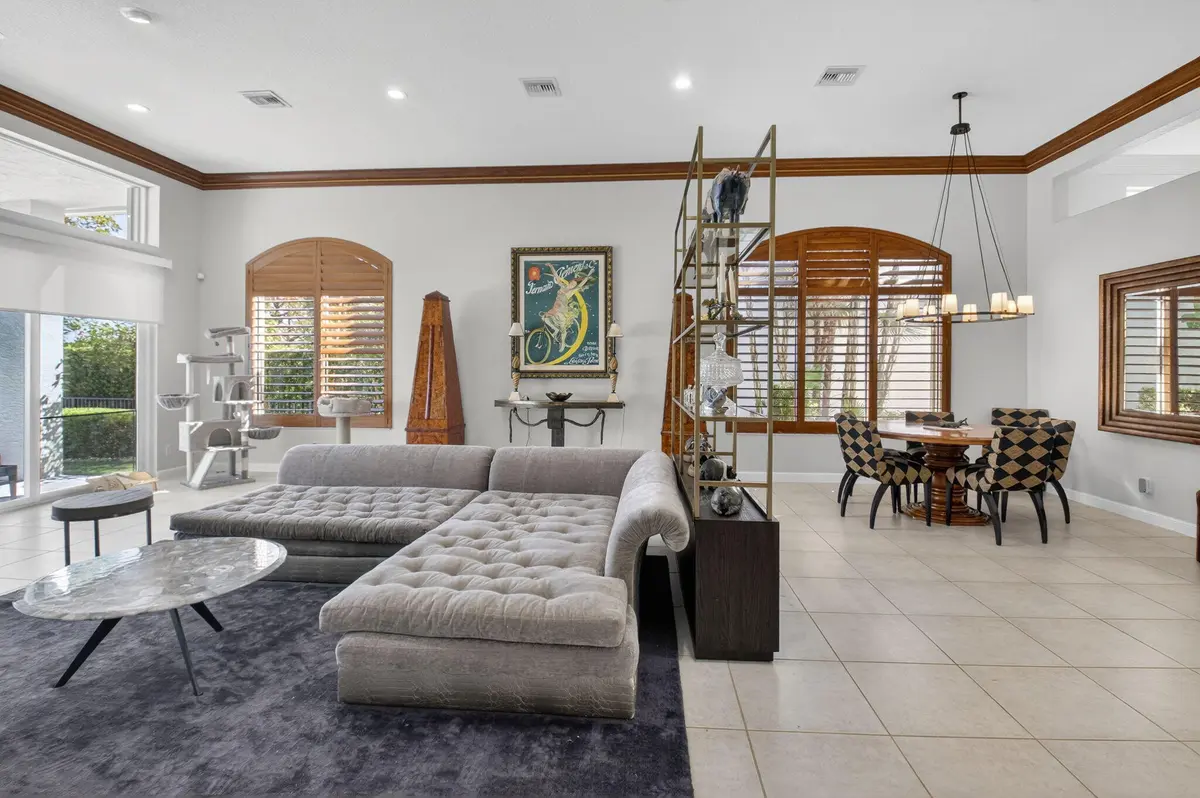family/ dining at 7961 Trieste Place, Delray Beach