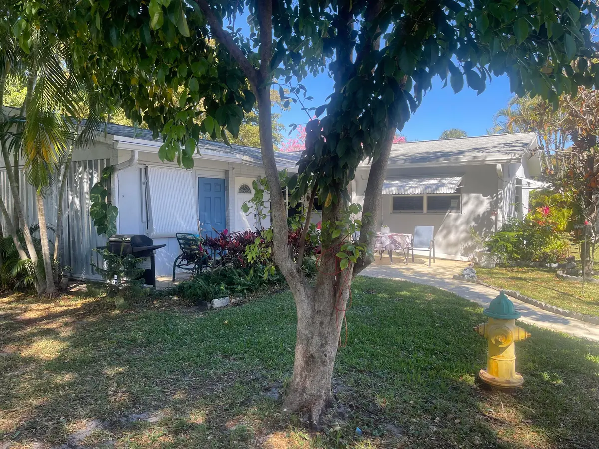 IMG_0024 at 3123 SW Natura Avenue, Deerfield Beach
