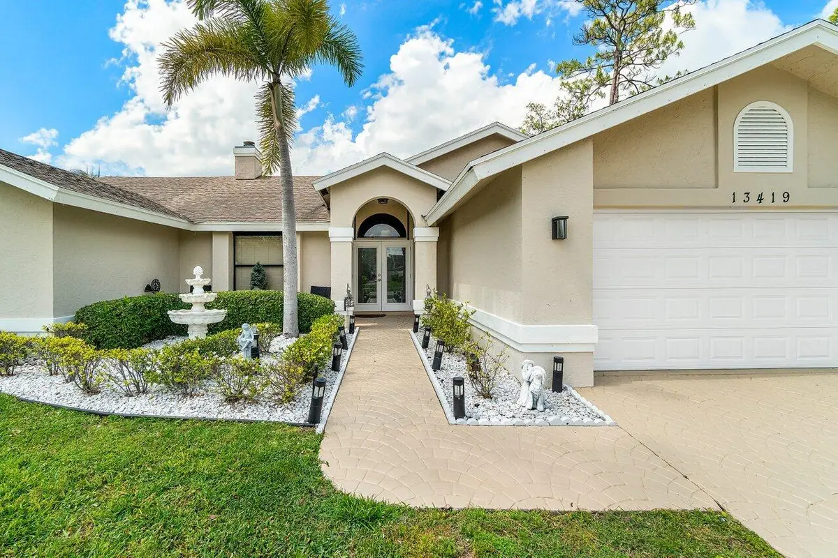 004-13419NorthumberlandCircle-Wellington at 13419 Northumberland Circle, Wellington