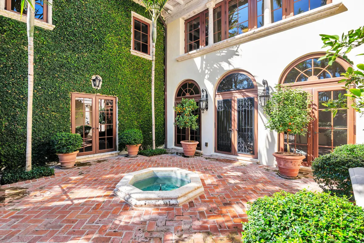 low-12 at 237 El Bravo Way, Palm Beach