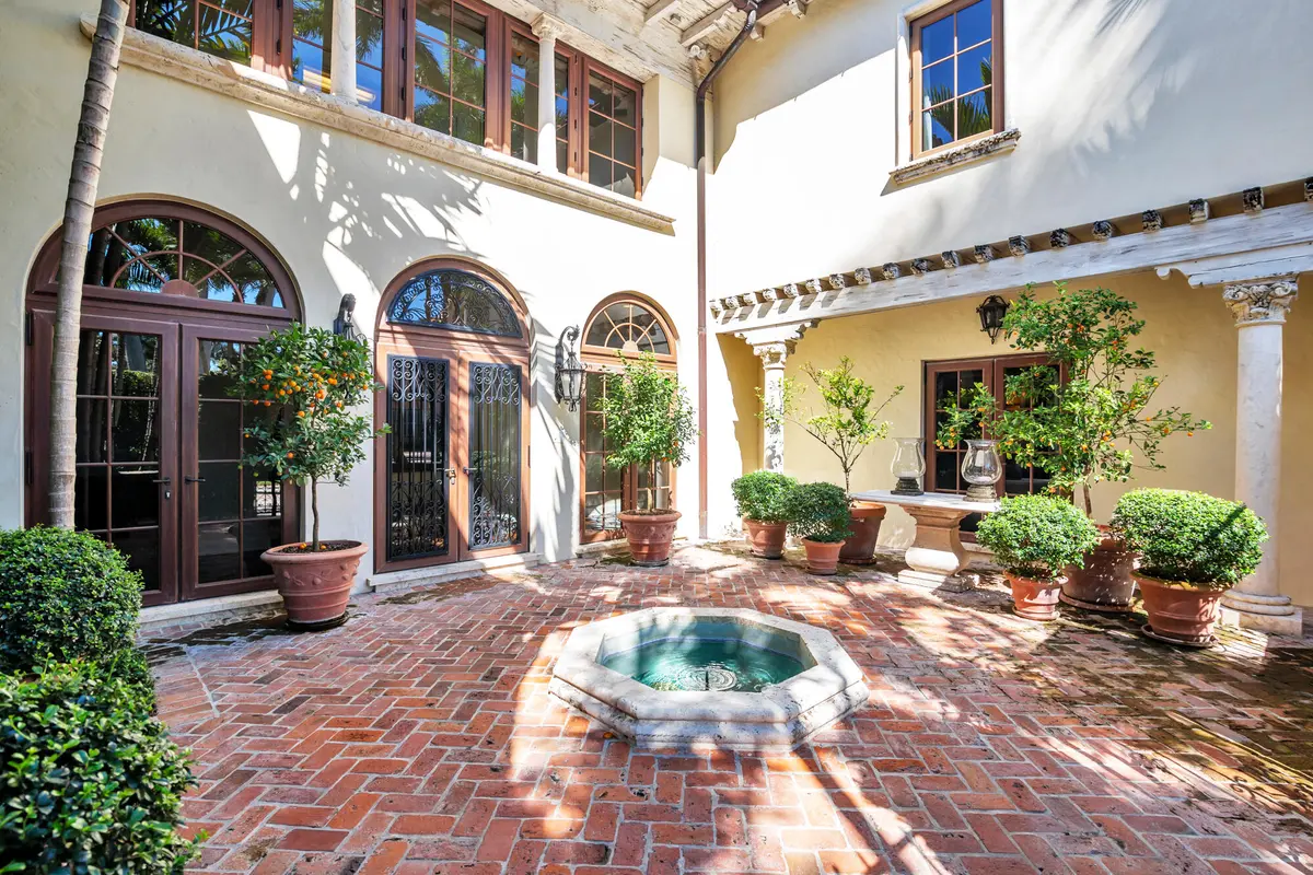 low-13 at 237 El Bravo Way, Palm Beach