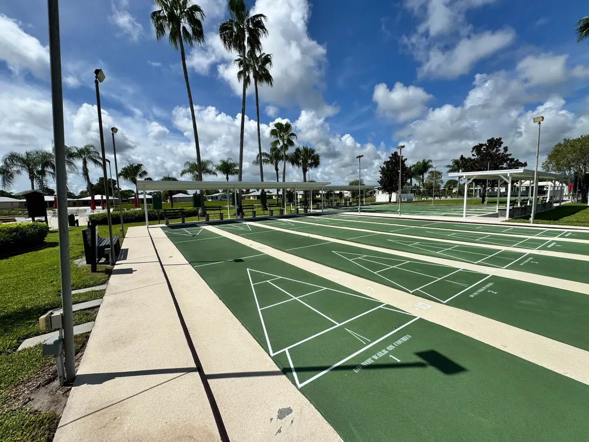 X SP Community (3) at 48 Montoya, Fort Pierce