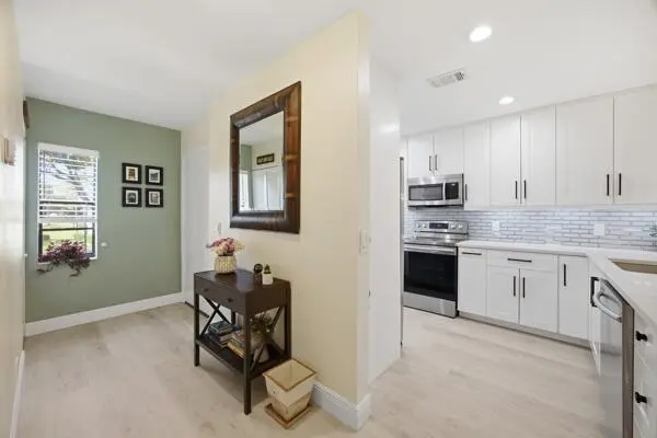 Foyer/Kitchen at 21364 Cypress Hammock Drive 1j, Boca Raton