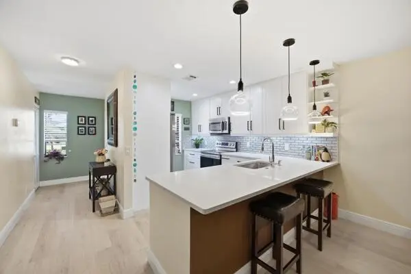 Kitchen at 21364 Cypress Hammock Drive 1j, Boca Raton