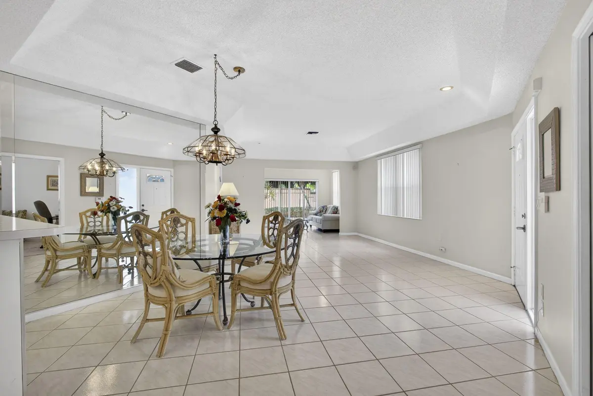 Dining Area at 9868 D Summerbrook Terrace, Boynton Beach