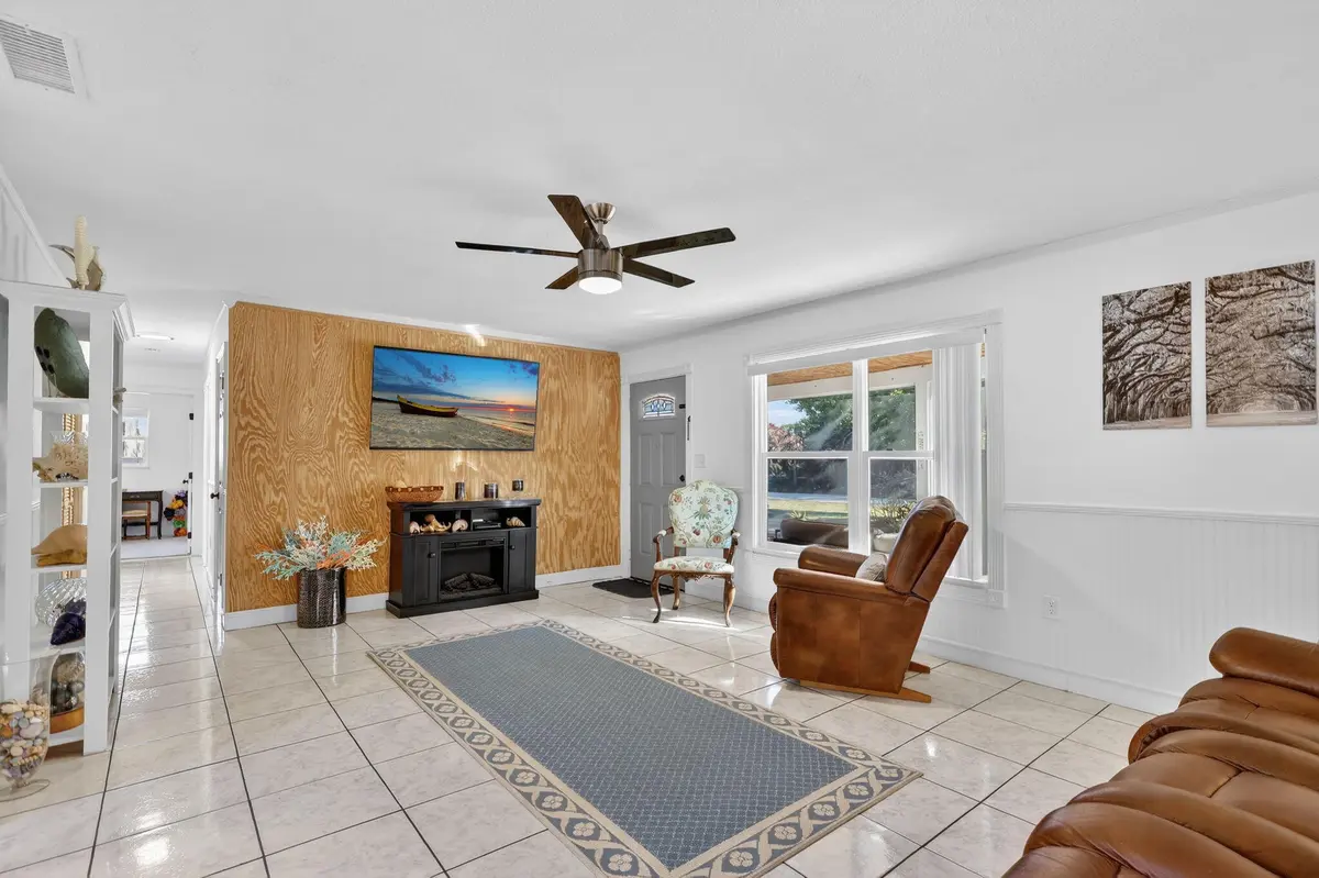 10-web-or-mls-5P1A1228 at 356 Traub Avenue, Fort Pierce