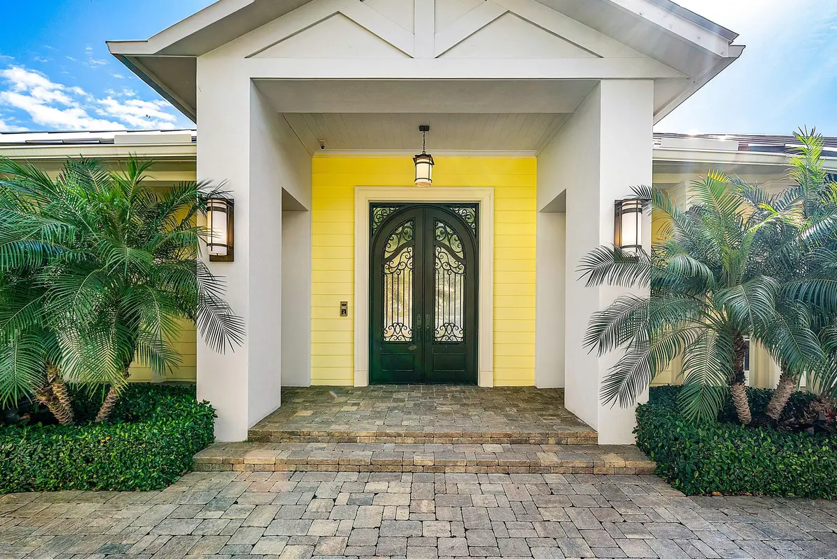 004-201Northeast3rdCourt-BocaRaton-FL-33 at 201 NE 3rd Court, Boca Raton