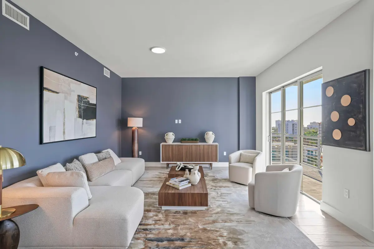 14.Living at 155 E Boca Raton Road 814, Boca Raton