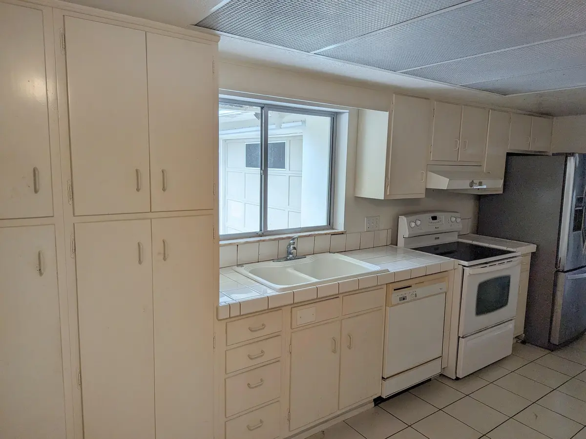INT at 142 N Naranja Avenue, Port St. Lucie