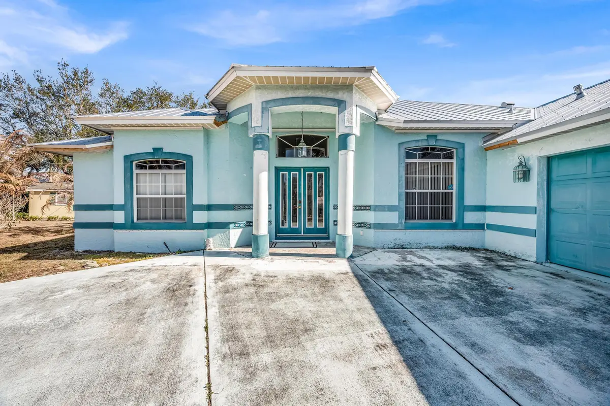 Z63_5260 at 3407 SE Hart Circle, Port St. Lucie