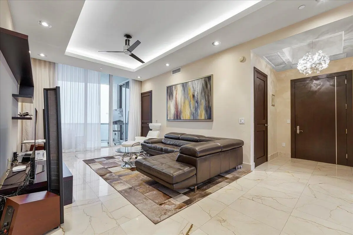 20250909234204524883000000-o at 15901 Collins Avenue 3804, Sunny Isles Beach