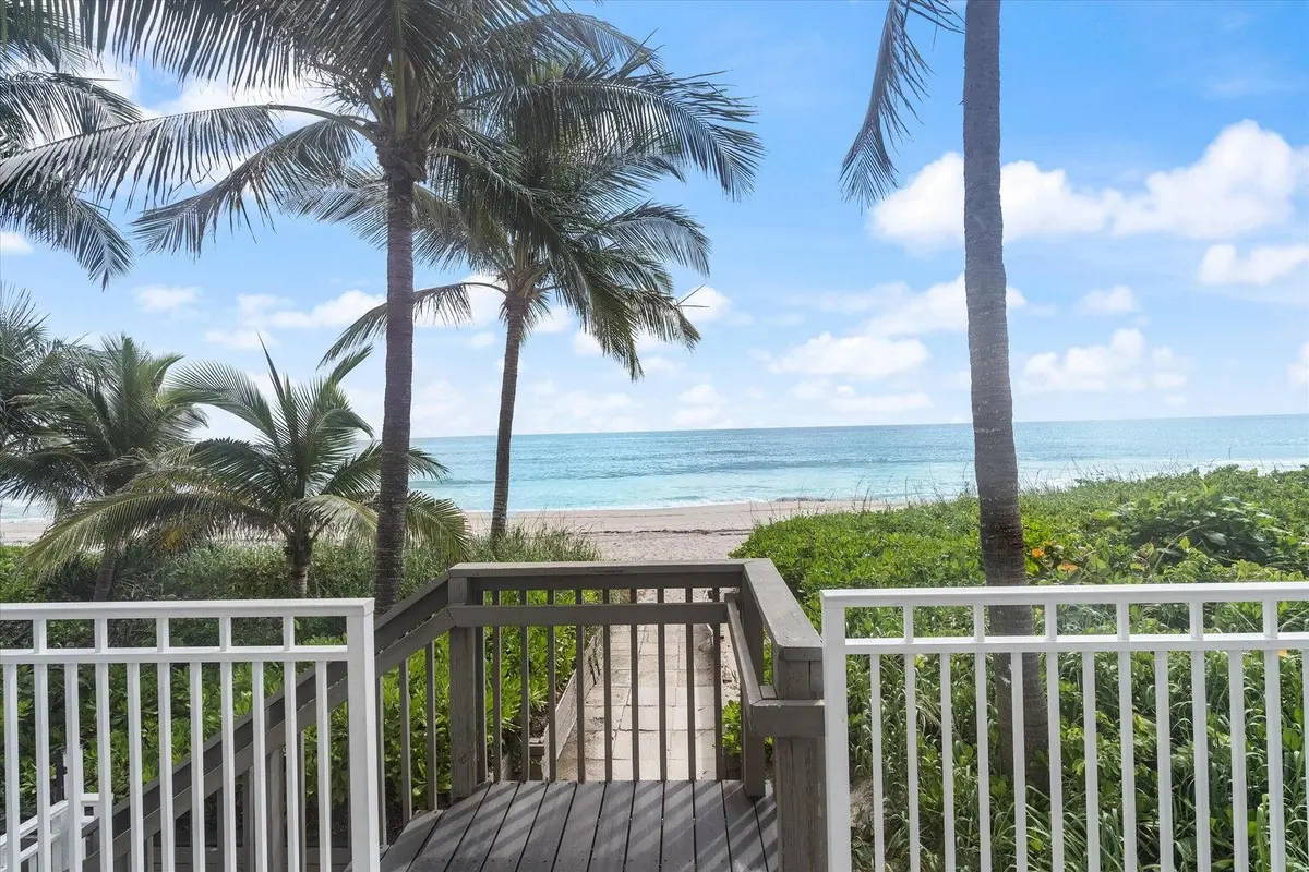 AMB BLDG 16 at 3301 S Ocean Boulevard 1006, Highland Beach
