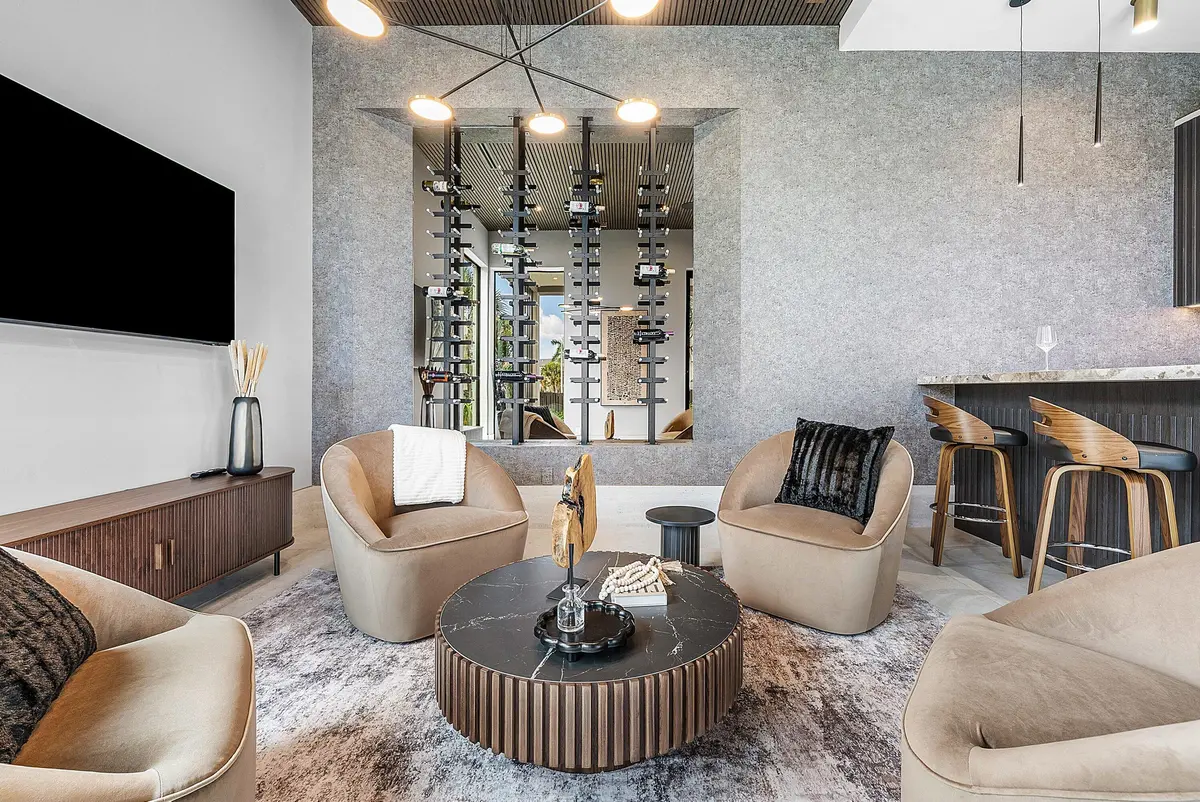 007-299Northeast7thStreet-BocaRaton-FL-3 at 299 NE 7th Street, Boca Raton