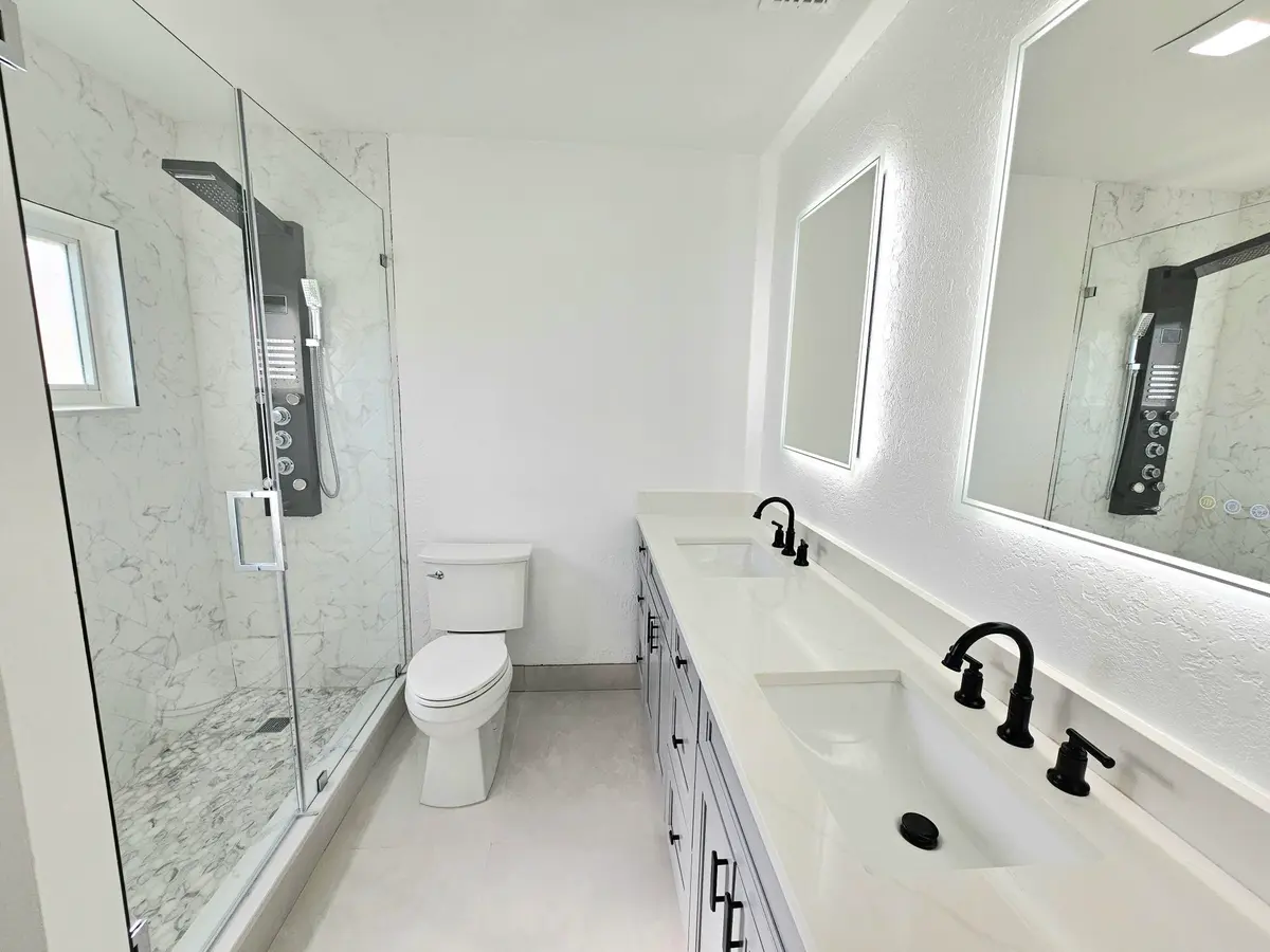 bathroom 1 at 7304 Westwood Drive, Tamarac