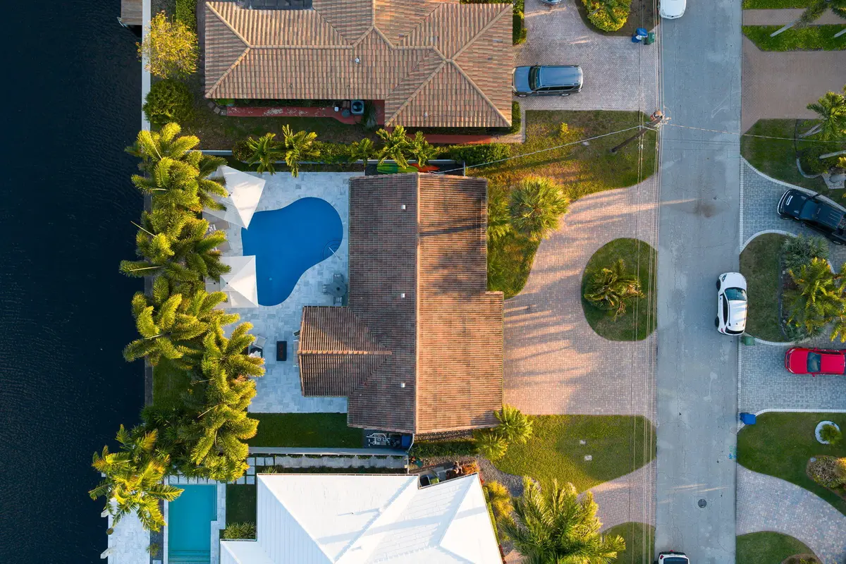 7-web-or-mls-photo-7 at 2200 NE 15th Terrace, Wilton Manors