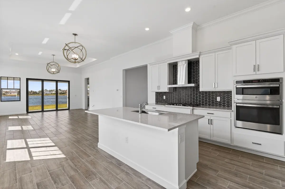 Kitchen at 473 SE Fascino Circle, Port St. Lucie