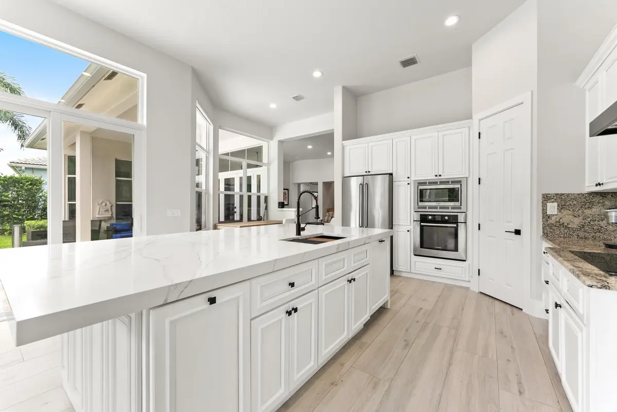Kitchen 19 at 7737 Preserve Drive, West Palm Beach