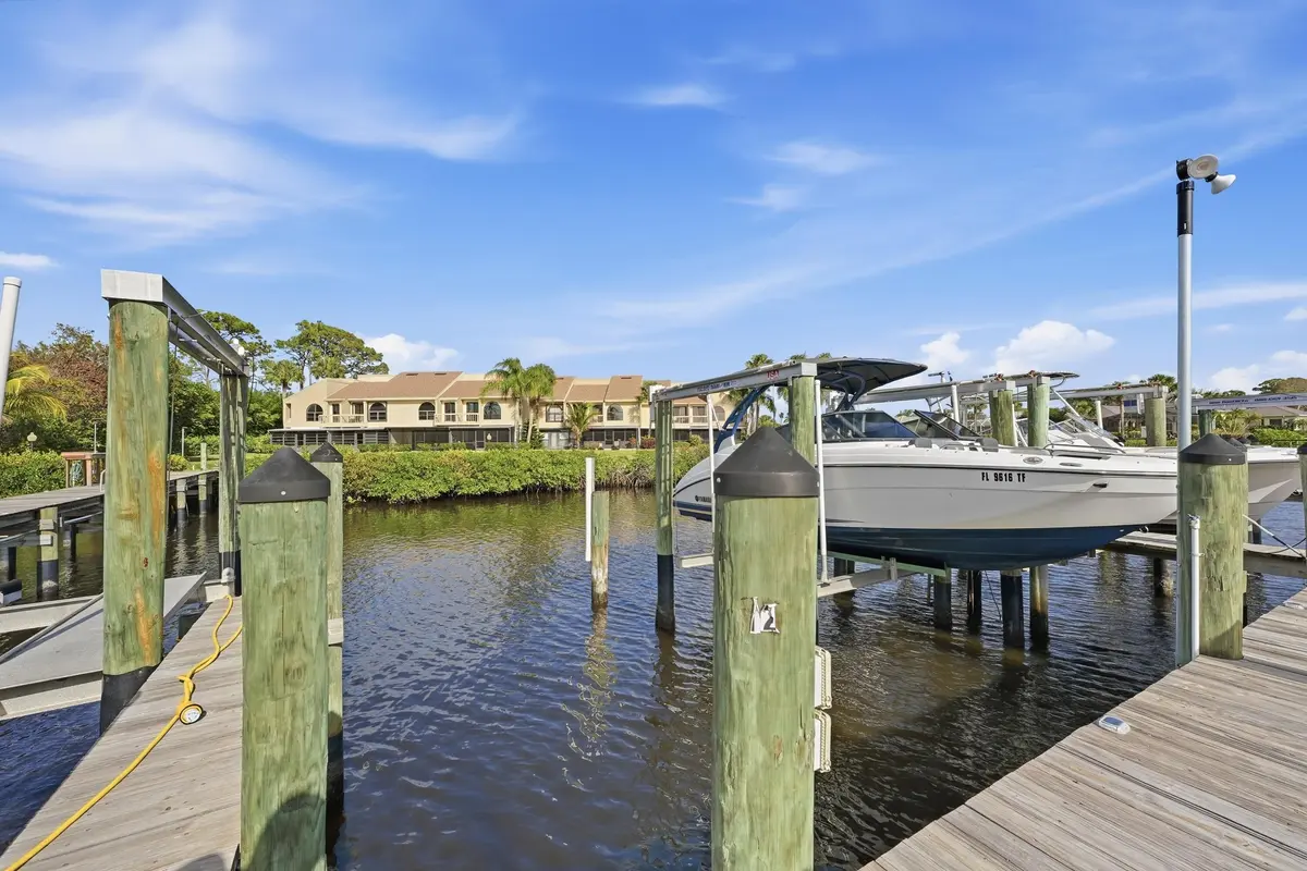 33_dsc02097 at 1102 SE Mitchell Avenue 308, Port St. Lucie