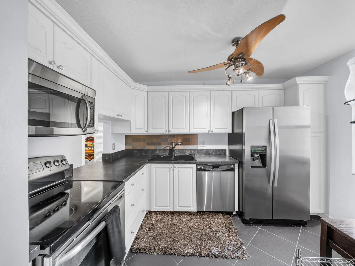 4 Kitchen (1) at 130 Lake Constance Drive, West Palm Beach