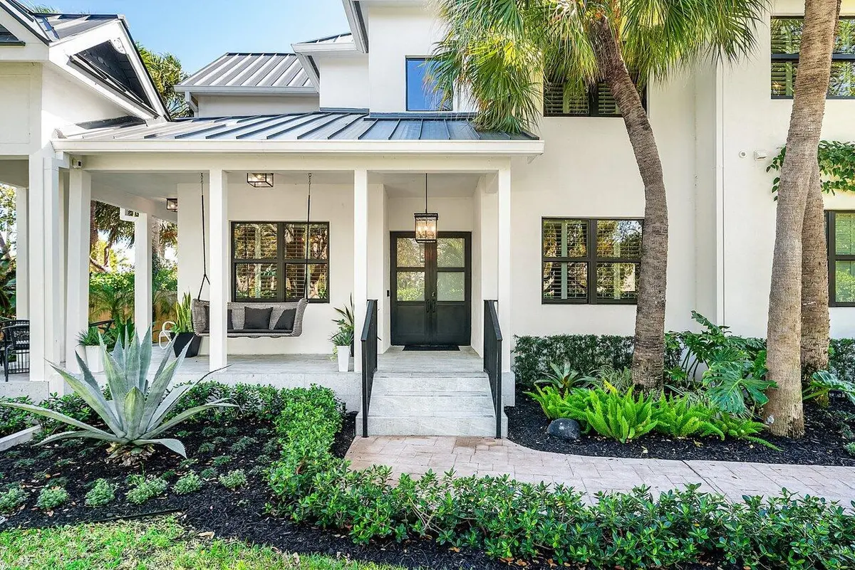 006-6Northwest11thStreet-DelrayBeach-FL- at 6 NW 11th Street, Delray Beach