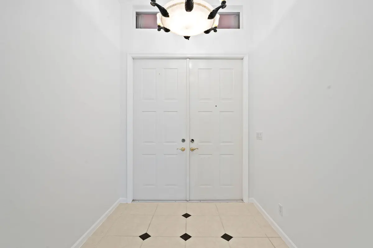 Front Entrance at 5327 Wycombe Avenue, Boynton Beach
