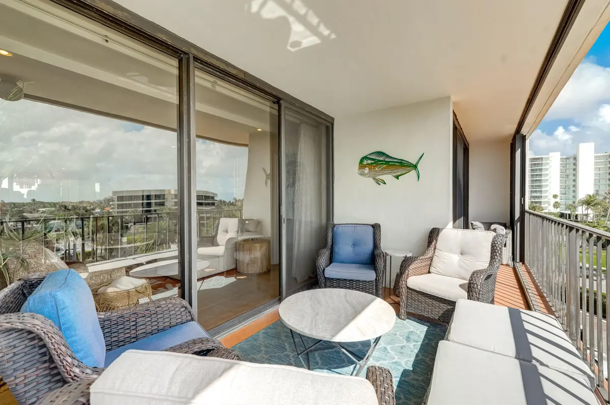 28-225 S Beach Road Unit 503-28 at 225 Beach Road 503, Tequesta