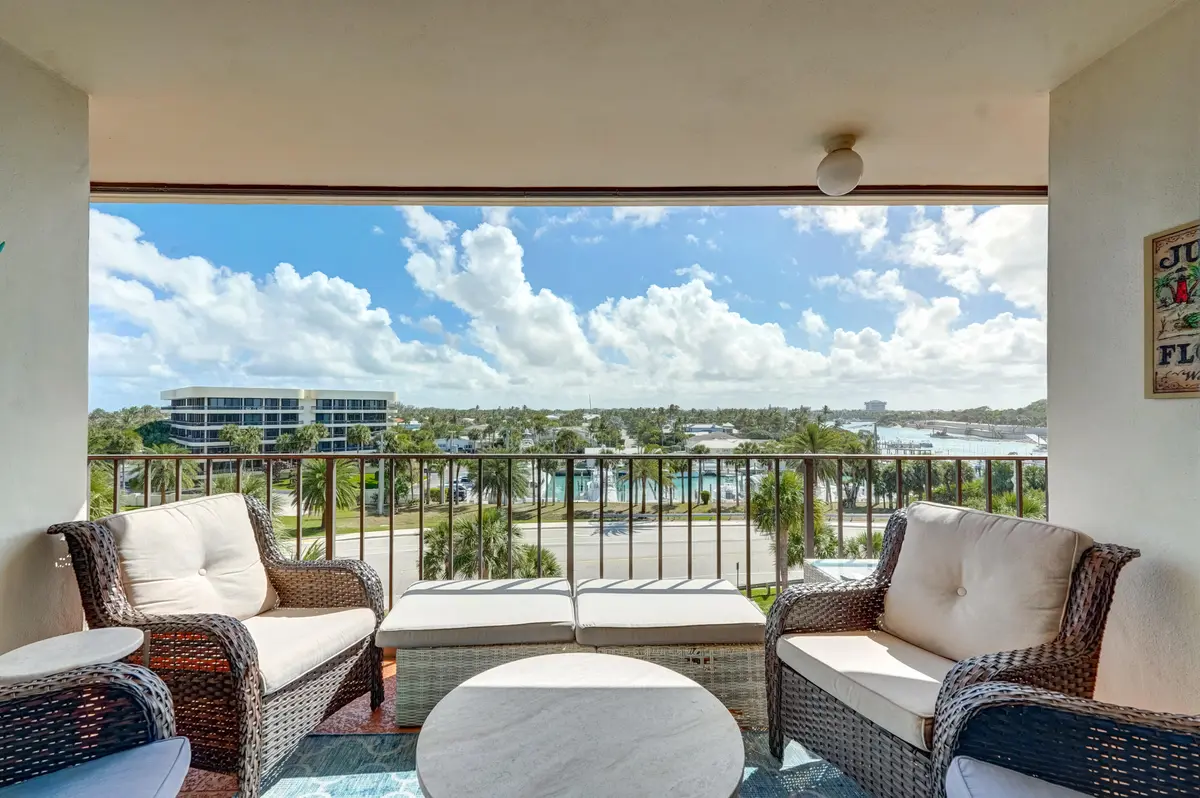 26-225 S Beach Road Unit 503-26 at 225 Beach Road 503, Tequesta