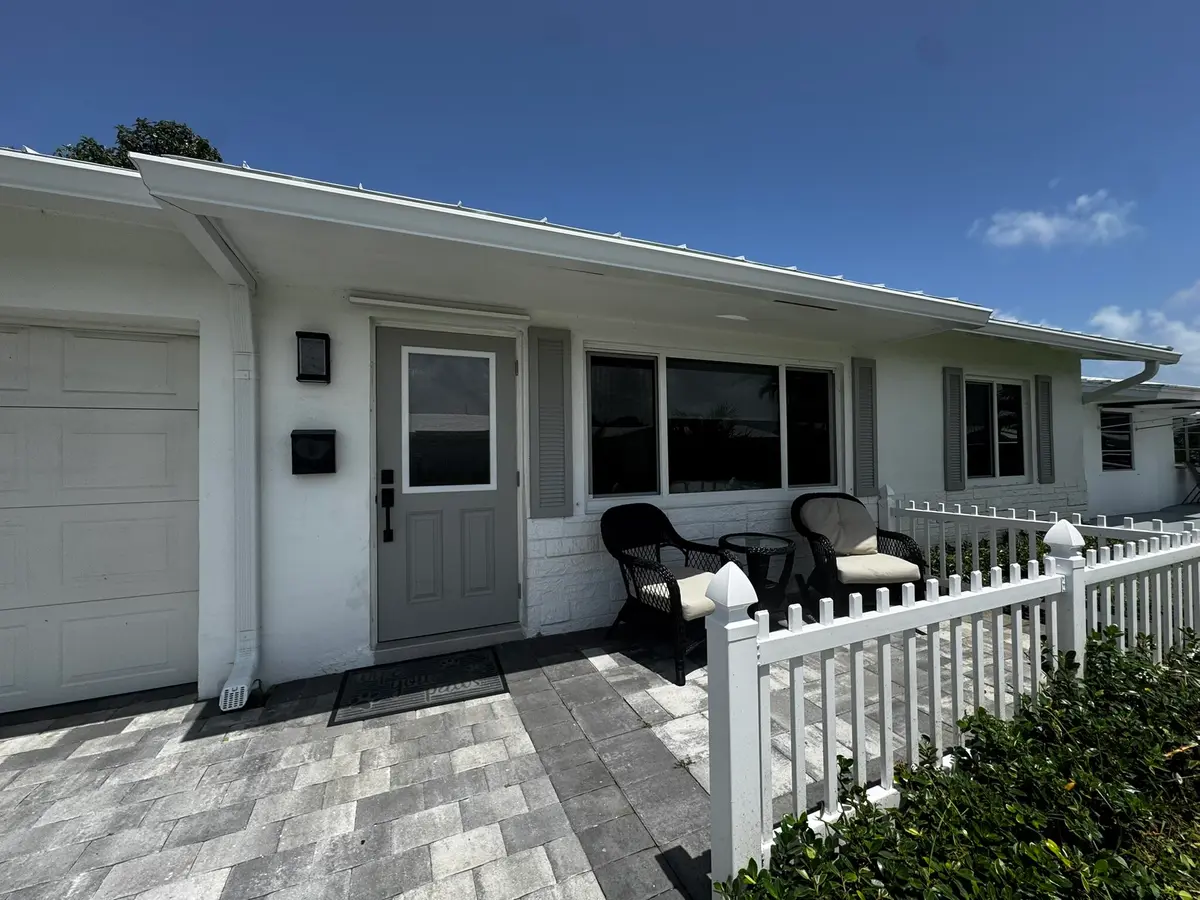 West Facing Sunset Views at 108 SW 9th Street, Boynton Beach