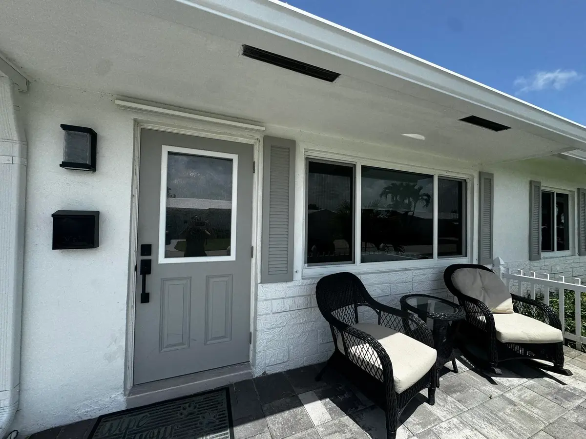 Relaxing Patio at 108 SW 9th Street, Boynton Beach