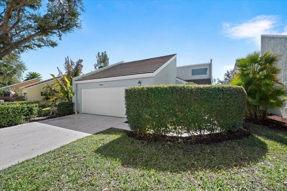 01-LUX_1860 at 17068 Traverse Circle, Jupiter