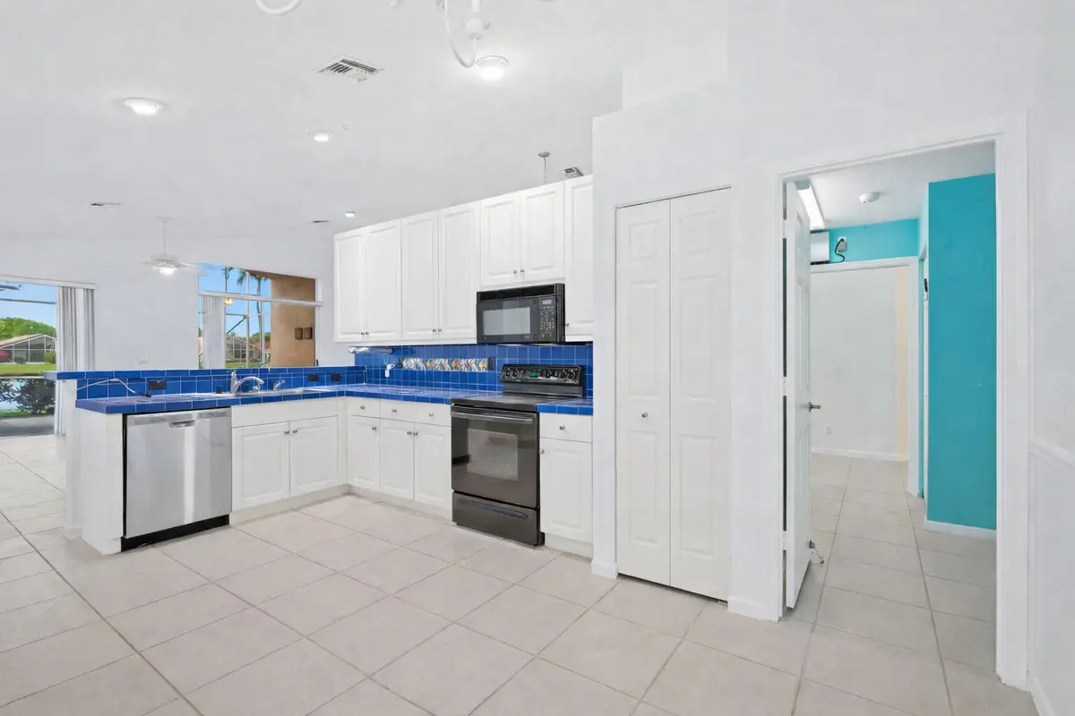 Kitchen at 5327 Wycombe Avenue, Boynton Beach