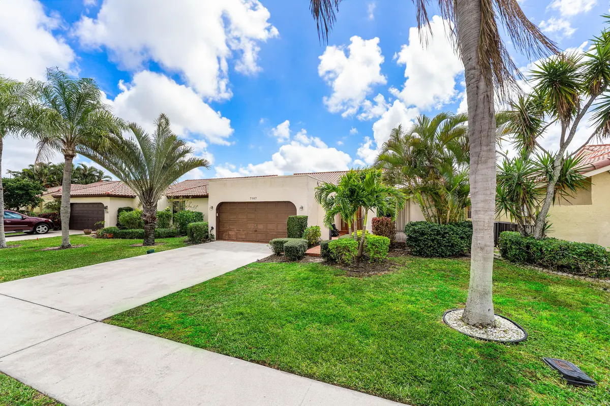 IMG_3404 at 7587 Solimar Circle, Boca Raton