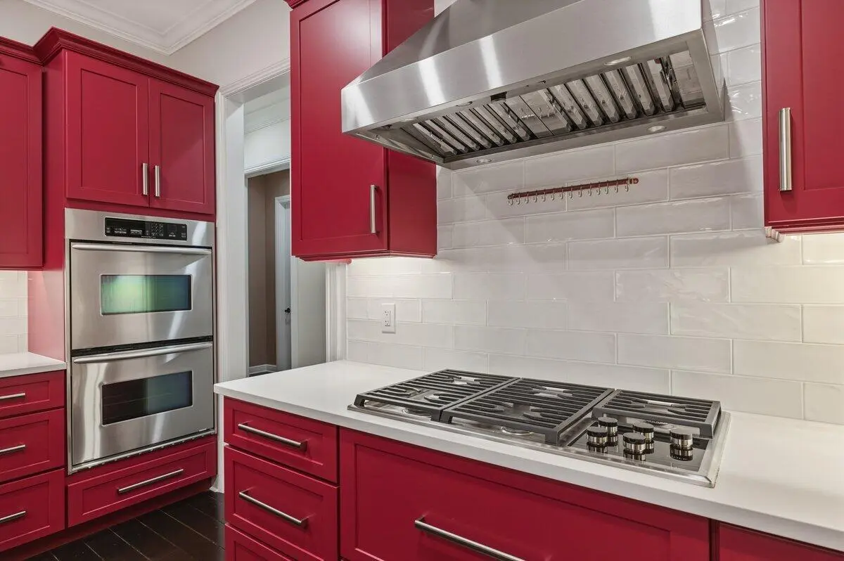 slot 7 at 651 N Tomahawk Trail, Indian River Shores
