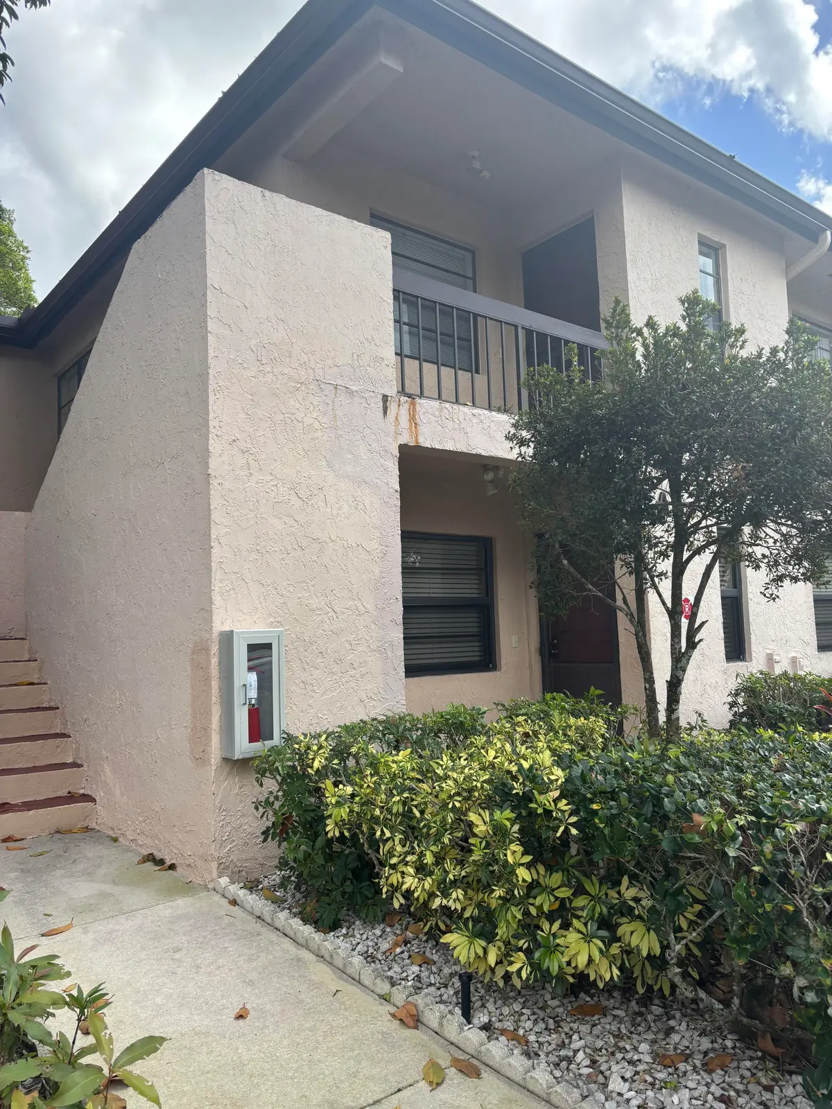 front at 9268 Vista Del Lago 26b, Boca Raton
