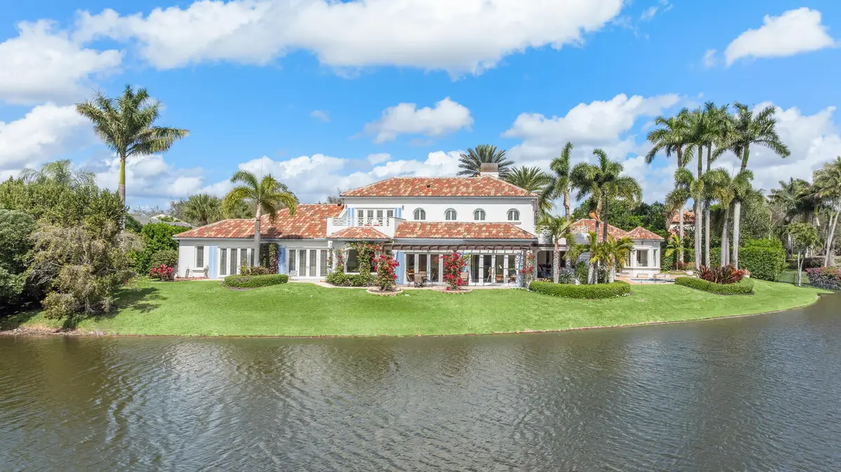 2600 Fairway Island Dr-large-215-209-Gre at 2600 Fairway Island Drive, Wellington