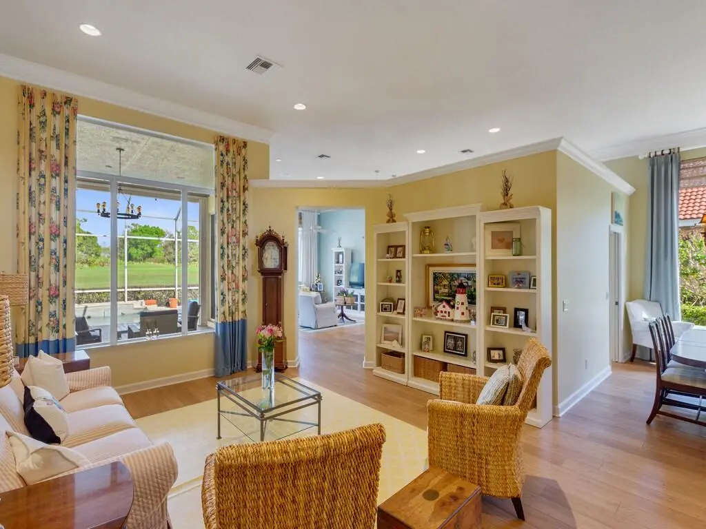 living room at 7924 Links Way, Port St. Lucie