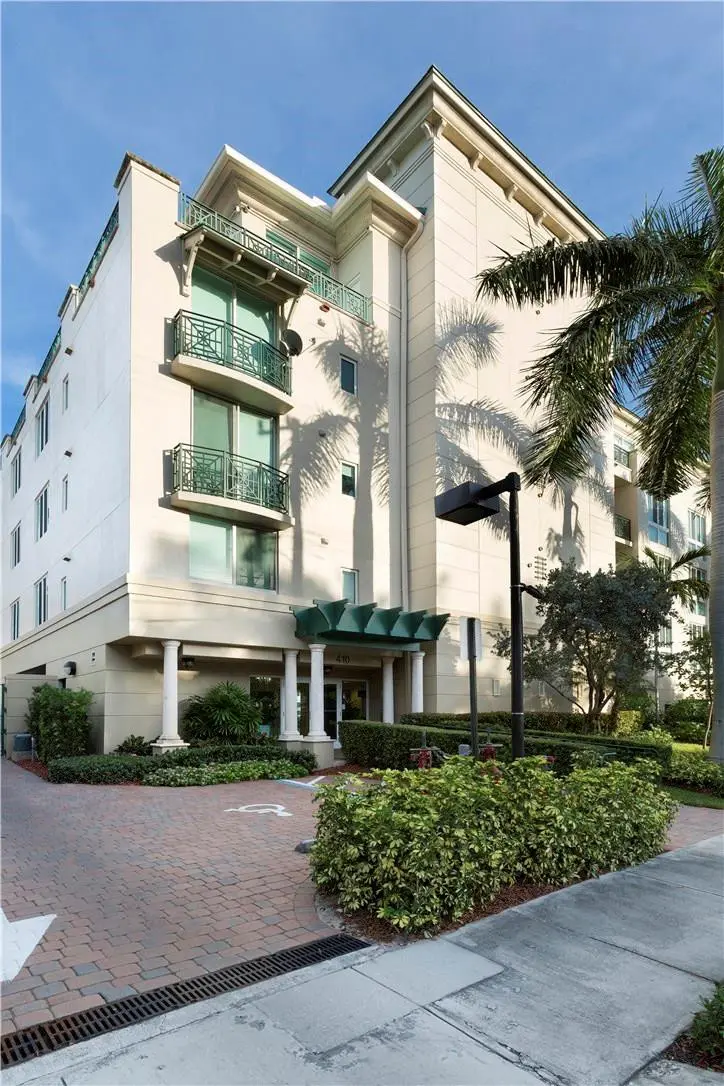 Photo 4 at 410 Hendricks Isle PH 502, Fort Lauderdale