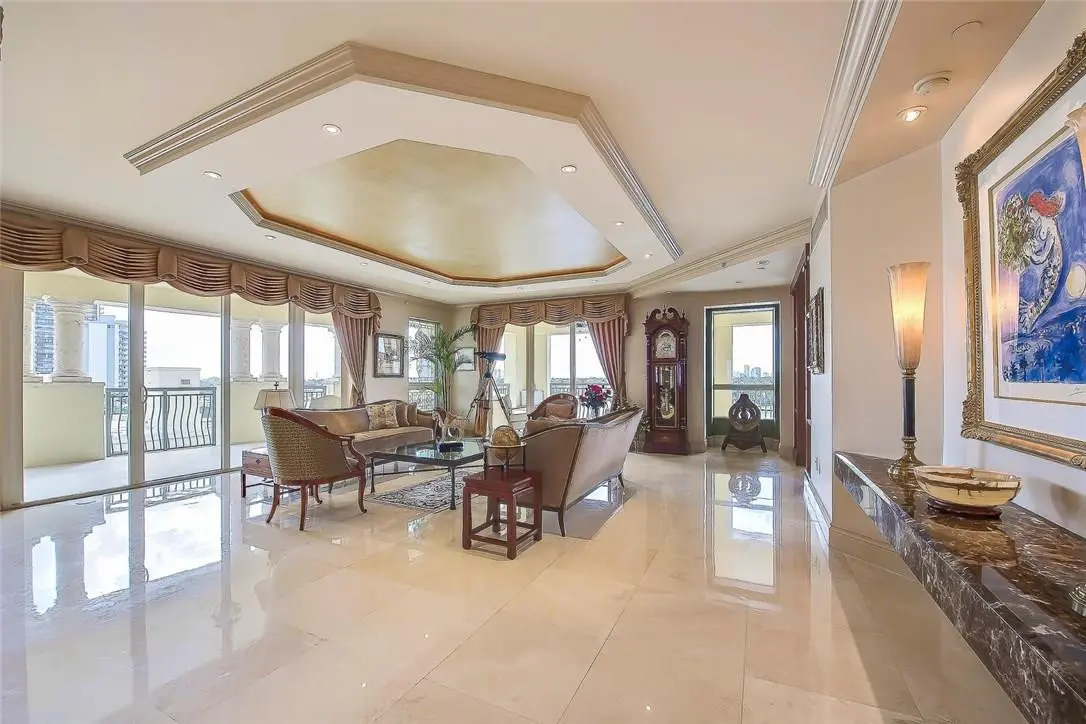 Photo 5 at 209 N Birch Road 602, Fort Lauderdale