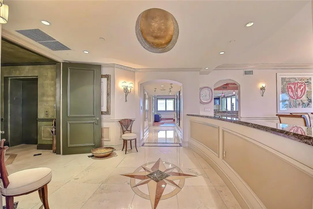 Photo 4 at 209 N Birch Road 602, Fort Lauderdale