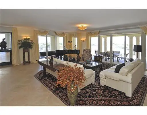 Living Room at 209 N Birch Road 501, Fort Lauderdale