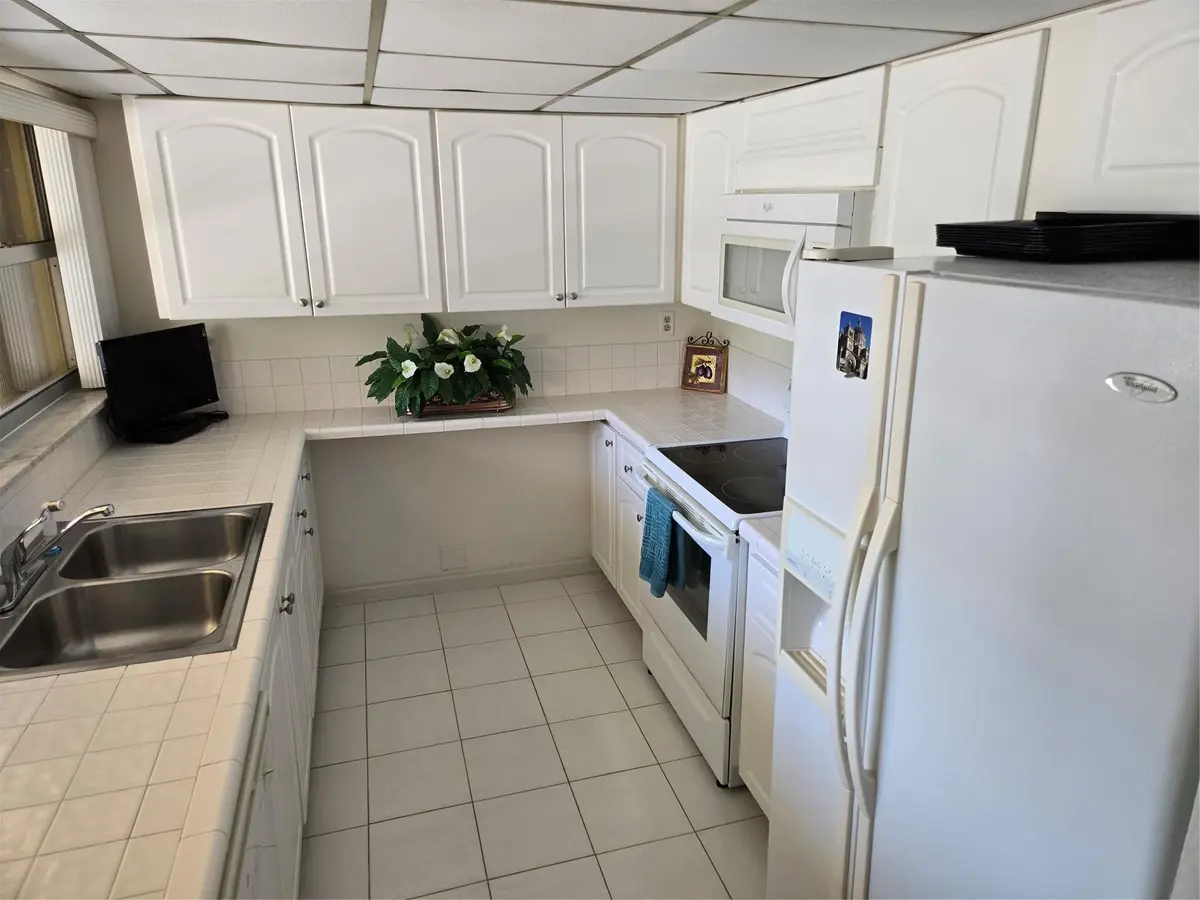 Photo 8 at 5555 N Ocean Boulevard 55, Lauderdale-By-The-Sea