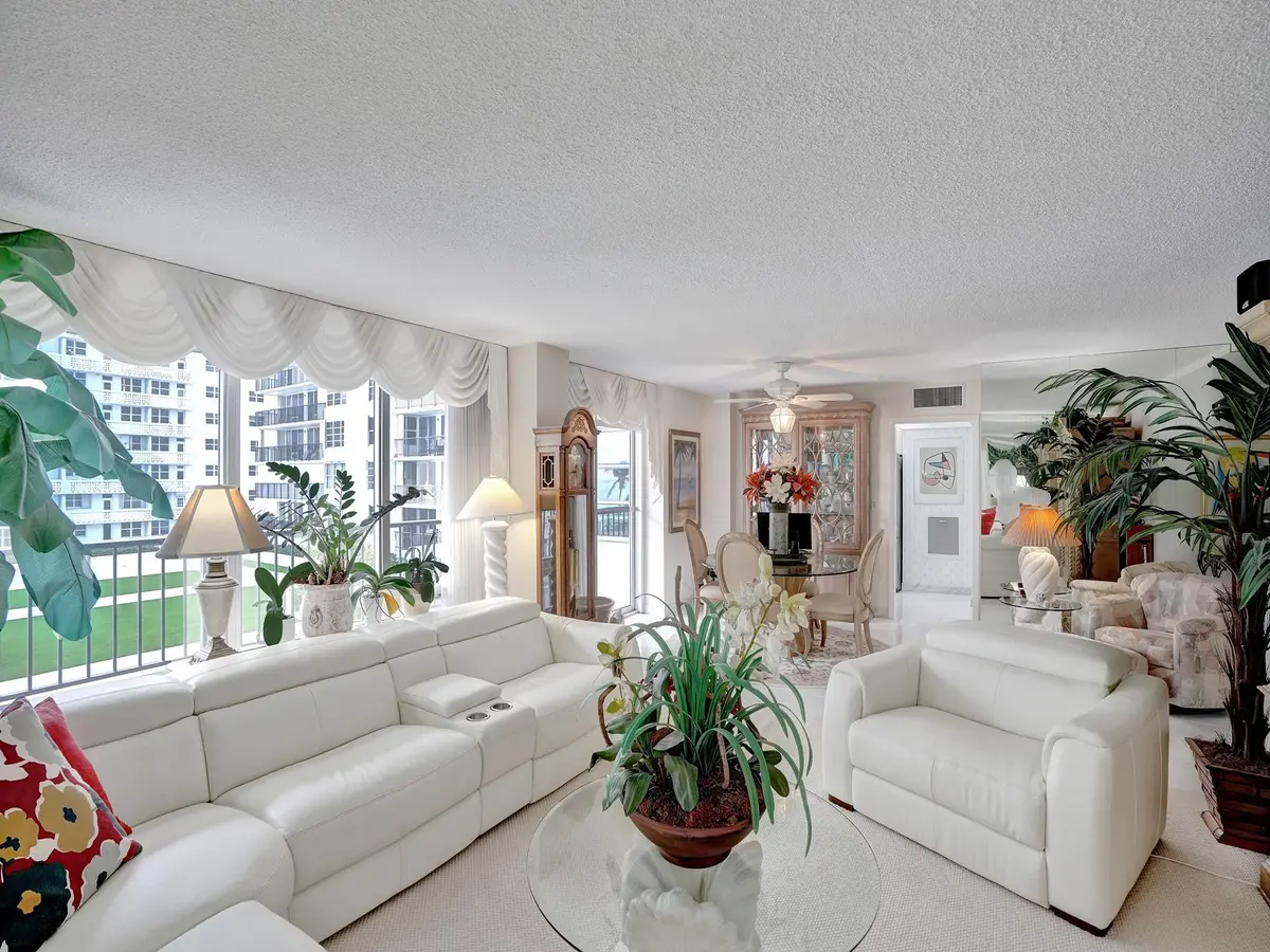 Photo 7 at 4280 Galt Ocean Drive 3H, Fort Lauderdale
