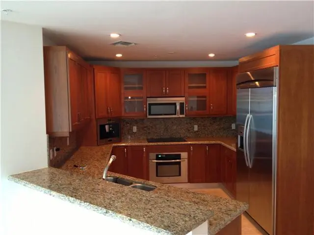 Kitchen at 516 Hendricks Isle 3B, Fort Lauderdale