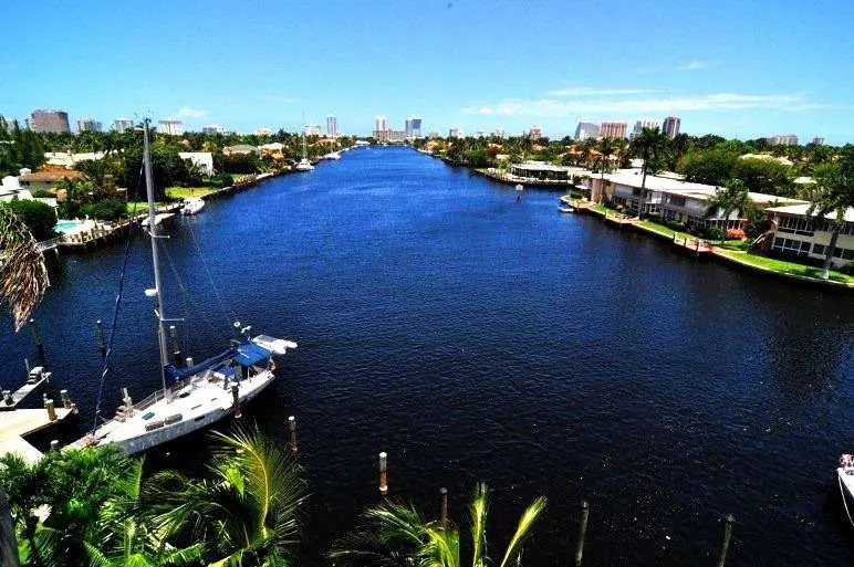 Photo 1 at 516 Hendricks Isle 5C, Fort Lauderdale