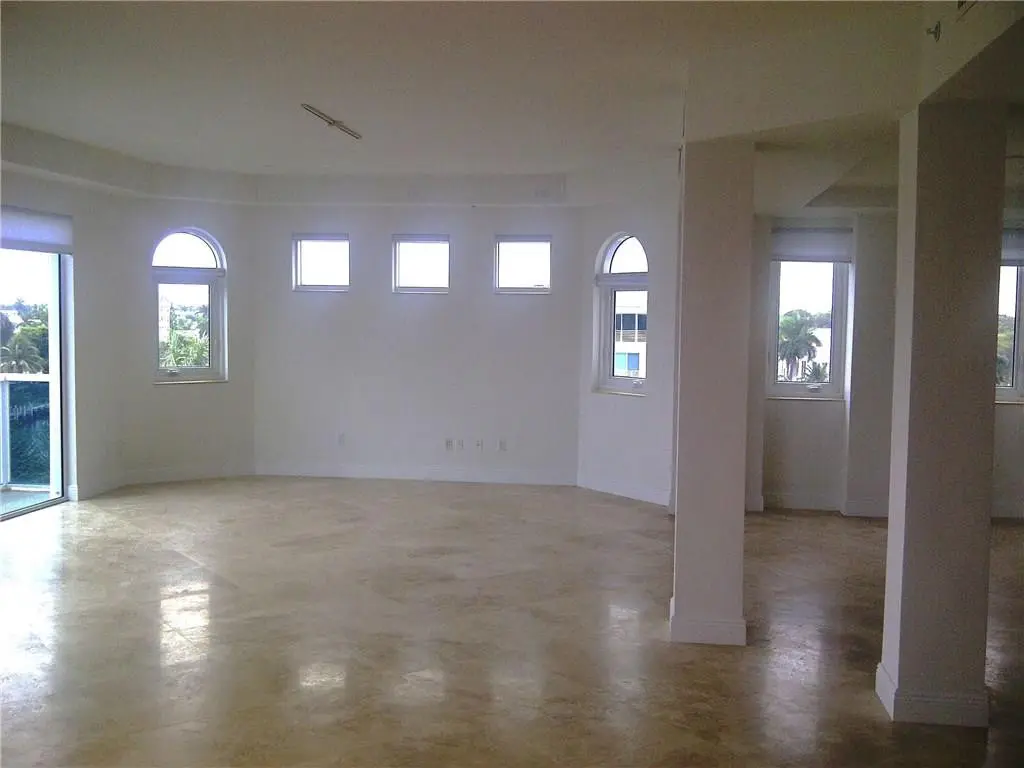 Photo 4 at 516 Hendricks Isle 5C, Fort Lauderdale
