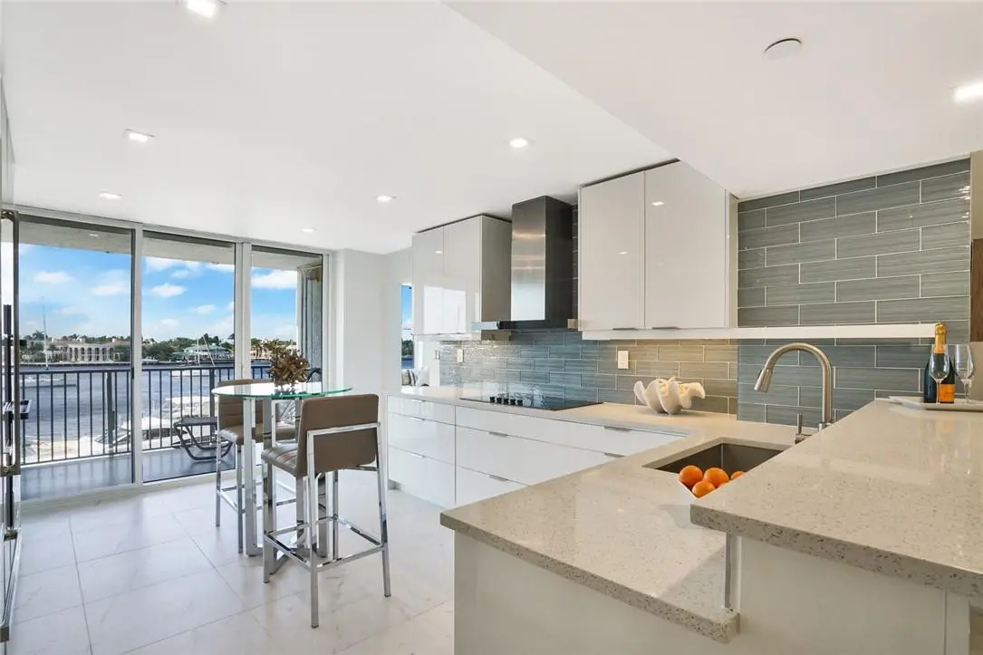 Photo 5 at 77 S Birch Road 3A, Fort Lauderdale