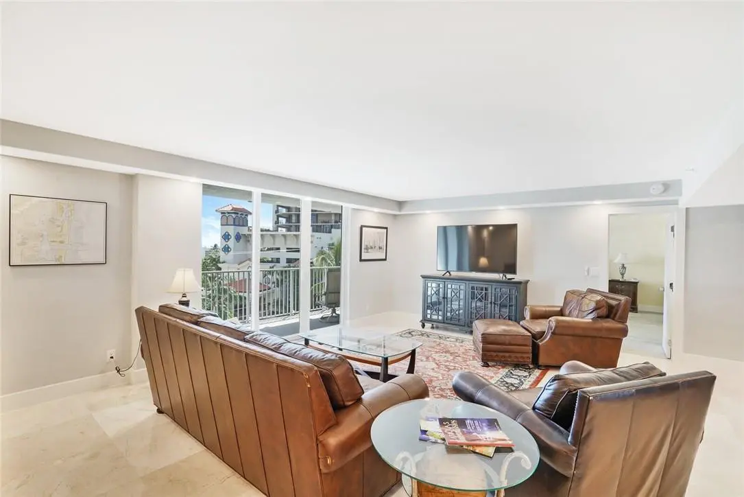 Photo 8 at 77 S Birch Road 5A, Fort Lauderdale