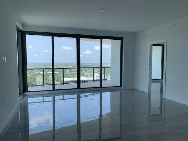 Photo 7 at 100 E Las Olas Boulavard 1902, Fort Lauderdale