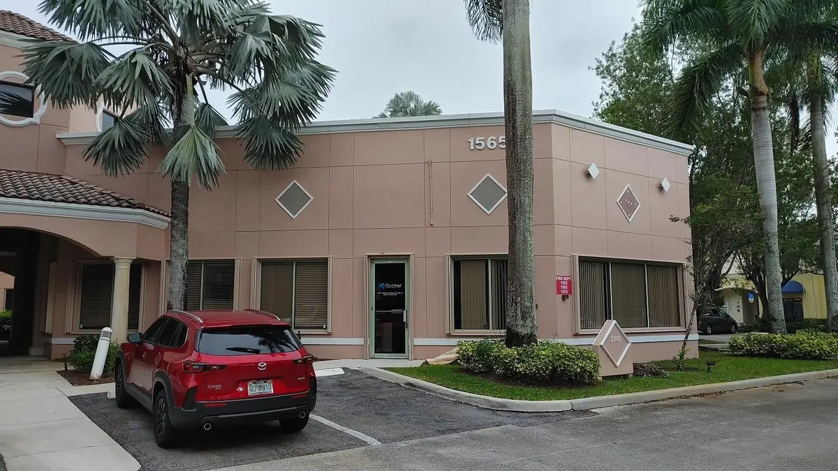 Photo 1 at 1565 N Park Drive 104, Weston