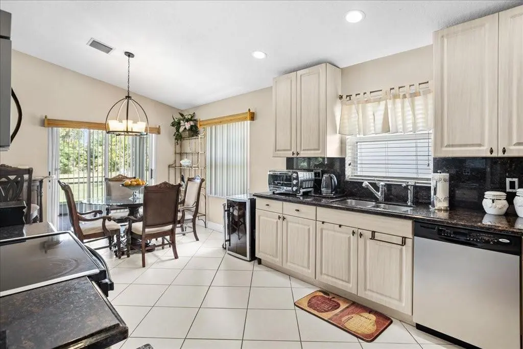 Photo 8 at 6358 Westchester Club Drive, Boynton Beach